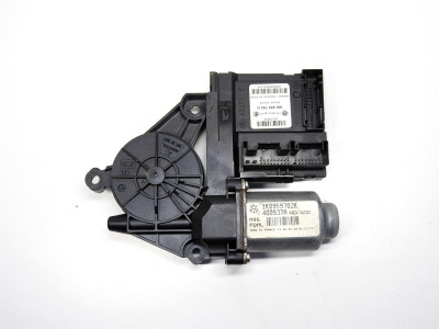 Motor stahování oken včetně jednotky pravý přední 1K0959702K 1K0959792G