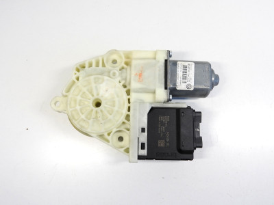 Motor stahování oken pravý zadní Volkswagen Passat B7 3AA 3AA959704 3AF839462 3AA959794 