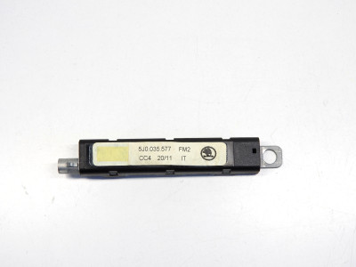 Zesilovač antény 5J0035577