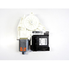 Motor stahování oken včetně jednotky pravý Audi A3 8P 8P4959802D