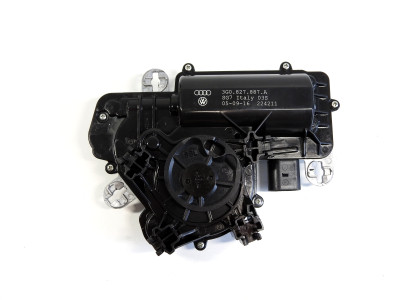 Mechanismus dovírání kufru 5TA827887A