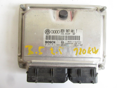 Řídící jednotka motoru 8E0907401T