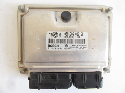 Řídící jednotka motoru 038906019GQ VW Volkswagen Passat B5 3B 3BG