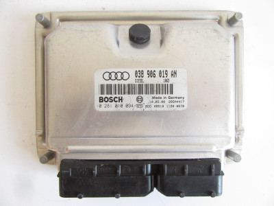 Řídící jednotka motoru 038906019AN Audi A4 8D