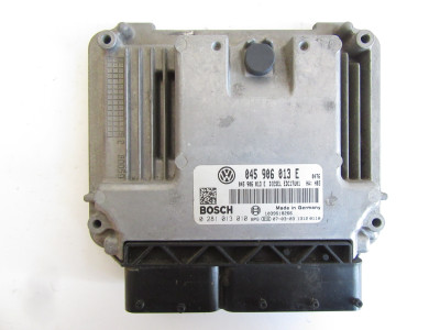 Řídící jednotka motoru 045906013E VW Volkswagen Polo 9N 9N3