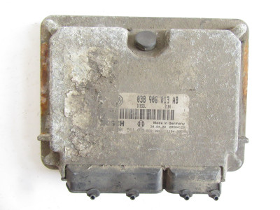 Řídící jednotka motoru 038906013AB Seat Ibiza, Cordoba 6K