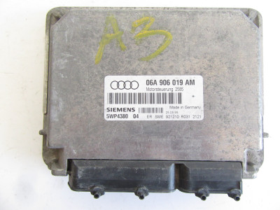 Řídící jednotka motoru 06A906019AM Audi A3 8L