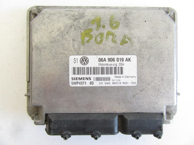 Řídící jednotka motoru 06A906019AK VW Volkswagen Golf IV, Bora 1J