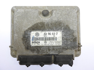 Řídící jednotka motoru 06A906018CF Škoda Octavia I 1 1U, VW Volkswagen Golf IV 1J