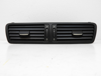 Průduchy ventilace středové Volkswagen Passat B6 3C 3C1819728F 3C2819728E