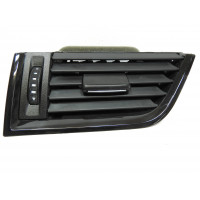 Průduch ventilace levý přední - strana řidiče, černý Škoda Octavia III 3 5E 5E0819701E 5E0819701F