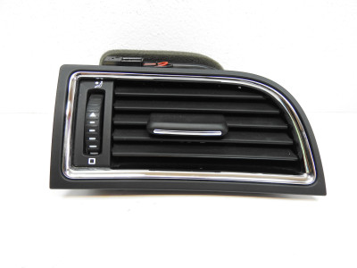 Průduch ventilace pravý přední - spolujezdce, chrom Škoda Superb II 2 3T 3T0819702