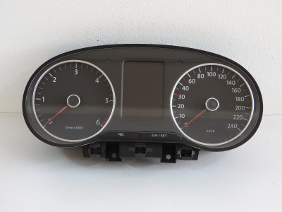 Panel sdružených přístrojů – budíky Volkswagen Polo 6R 6R0920861H