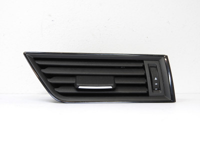 Průduch ventilace pravý přední - spolujezdce, černý Škoda Superb III 3 3V 3V0819702E