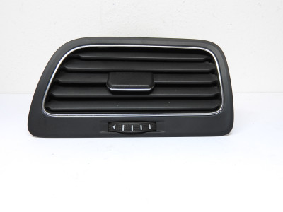 Průduch ventilace pravý přední - spolujezdce Volkswagen Golf VII 7 5G 5G1819704 P/Q 5G1819710B