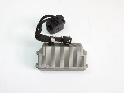 Měnič napětí Volkswagen Passat B6, Passat CC 3C, 3C8 3C0907155