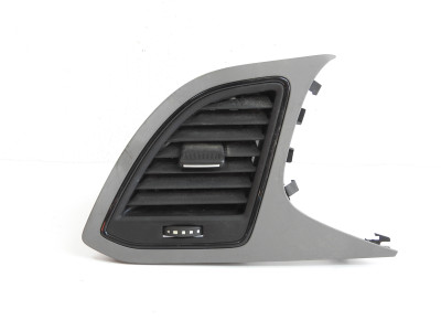 Průduch ventilace levý přední - strana řidiče Seat Leon 5F 5F1820901