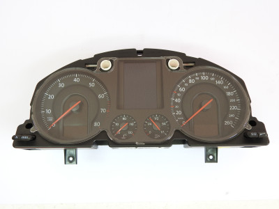 Panel sdružených přístrojů – budíky Volkswagen Passat B6 3C 3C0920870P