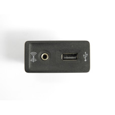 Krytka se vstupem USB, AUX Volkswagen GolF VII 7 5G 5G0035222C