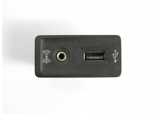 Krytka se vstupem USB, AUX Volkswagen GolF VII 7 5G 5G0035222C
