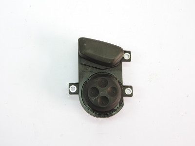 Ovládání elektricky nastavitelného sedadla Volkswagen Passat B6 3C 3C0959777