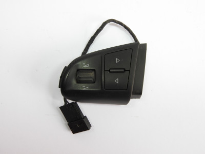 Tlačítka, spínač dálkového ovládání na volantu Škoda Octavia II 2 1Z, Superb II, Yeti 3T0959537B