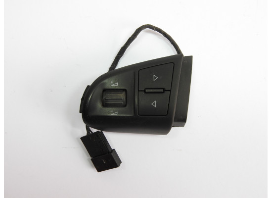 Tlačítka, spínač dálkového ovládání na volantu Škoda Octavia II 2 1Z, Superb II, Yeti 3T0959537B