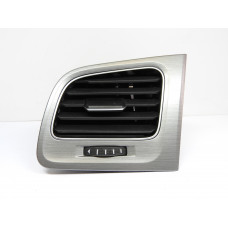 Průduch ventilace levý přední - strana řidiče Volkswagen Golf VII 7 5G 5G1819703H 5G1819247B 5G1819709B