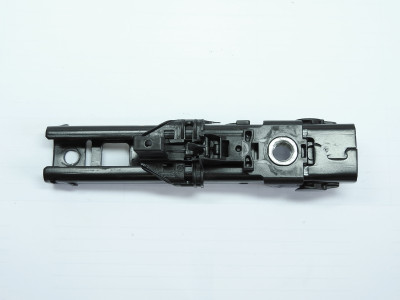 Mechanismus nastavení výšky bezpečnostního pásu Škoda Octavia III 3 5E, Rapid NH, Seat Toledo 8V0857819A