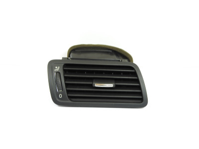 Průduch ventilace pravý Volkswagen Passat B6 3C 3C1819702F