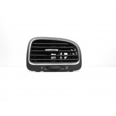 Průduch ventilace pravý přední Volkswagen Golf VI 6 5K 5K0819704J 5K0819710