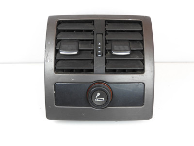Průduchy ventilace do loketní opěrky se zapalovačem Audi A6 4B 4B0819203