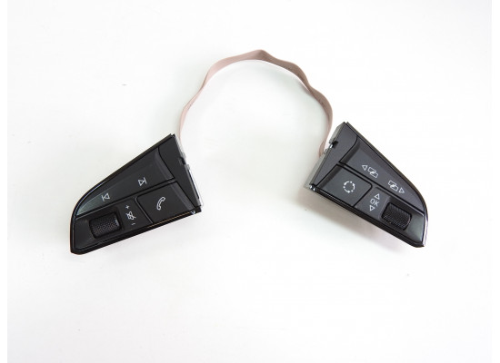 Tlačítka, spínač dálkového ovládání na volantu Seat Leon 5F 5F0919719