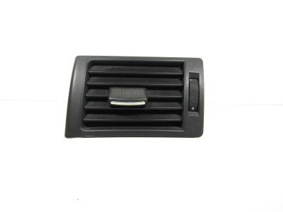 Průduch ventilace levý přední – strana řidiče Audi A4 8E 8E0820901F