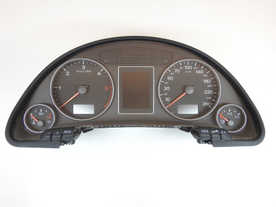 Panel sdružených přístrojů – budíky Audi A4 8E 8E0920931P