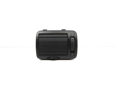 Průduch ventilace levý přední – strana řidiče Volkswagen Passat B5 3B 3B0819703