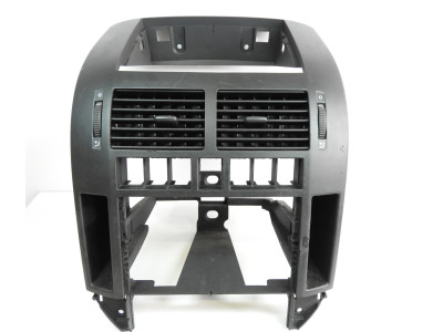 Středový panel  s průduchy ventilace Volkswagen Polo 9N 6Q0919235B