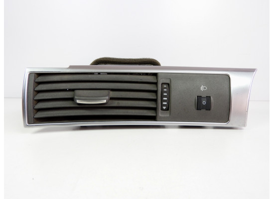 Průduch ventilace levý přední – strana řidiče Audi A6 4F 4F1820901C