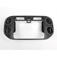Průduchy ventilace středové s rámečkem palubní desky Volkswagen Golf Plus 5M 5M0819357 5M0819061 5M0819062 5M0858071K