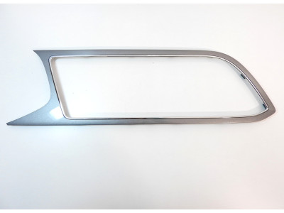 Rámeček průduchů šedý lesk Seat Leon 5F 5F1858061