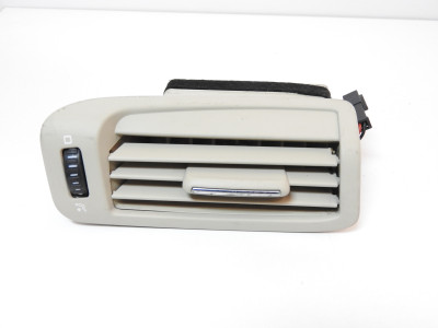 Průduch ventilace levý do sloupku béžový Škoda Superb II 2 3T 3T0819383