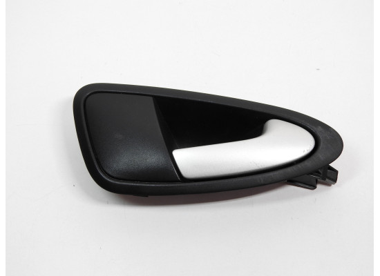 Vnitřní klika pravých předních dveří MAT Seat Ibiza 6J1837114A