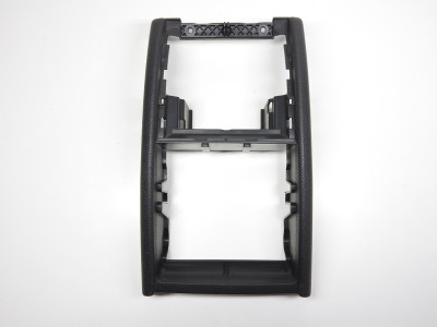 Zadní panel loketní opěrky Škoda Superb II 2 3T 3T0857289A