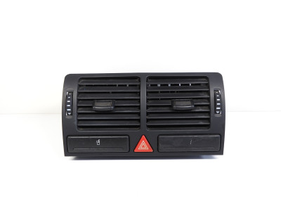 Průduchy ventilace středové, držáky nápojů Audi A2 8Z 8Z0820951/A 8Z0862534A