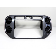 Průduchy ventilace středové Volkswagen Tiguan 5N 5N0819061B 5N0819062B 5N0858071E 5M0819357