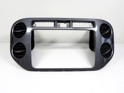 Průduchy ventilace středové Volkswagen Tiguan 5N 5N0819061B 5N0819062B 5N0858071E 5M0819357