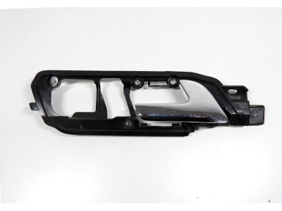 Vnitřní klika pravých předních dveří Volkswagen Polo 9N 6Q0837174G/H