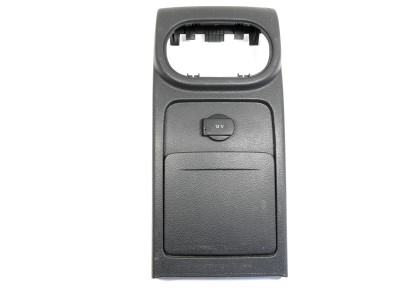 Zadní panel loketní opěrky se zásuvkou Volkswagen 5M0919317D/E/F 5N0863289D
