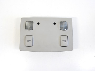 Stropní světlo Audi 4B0947303D