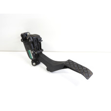 Pedál plynu s elektronickým modulem Volkswagen Transporter T5 7H1721503G